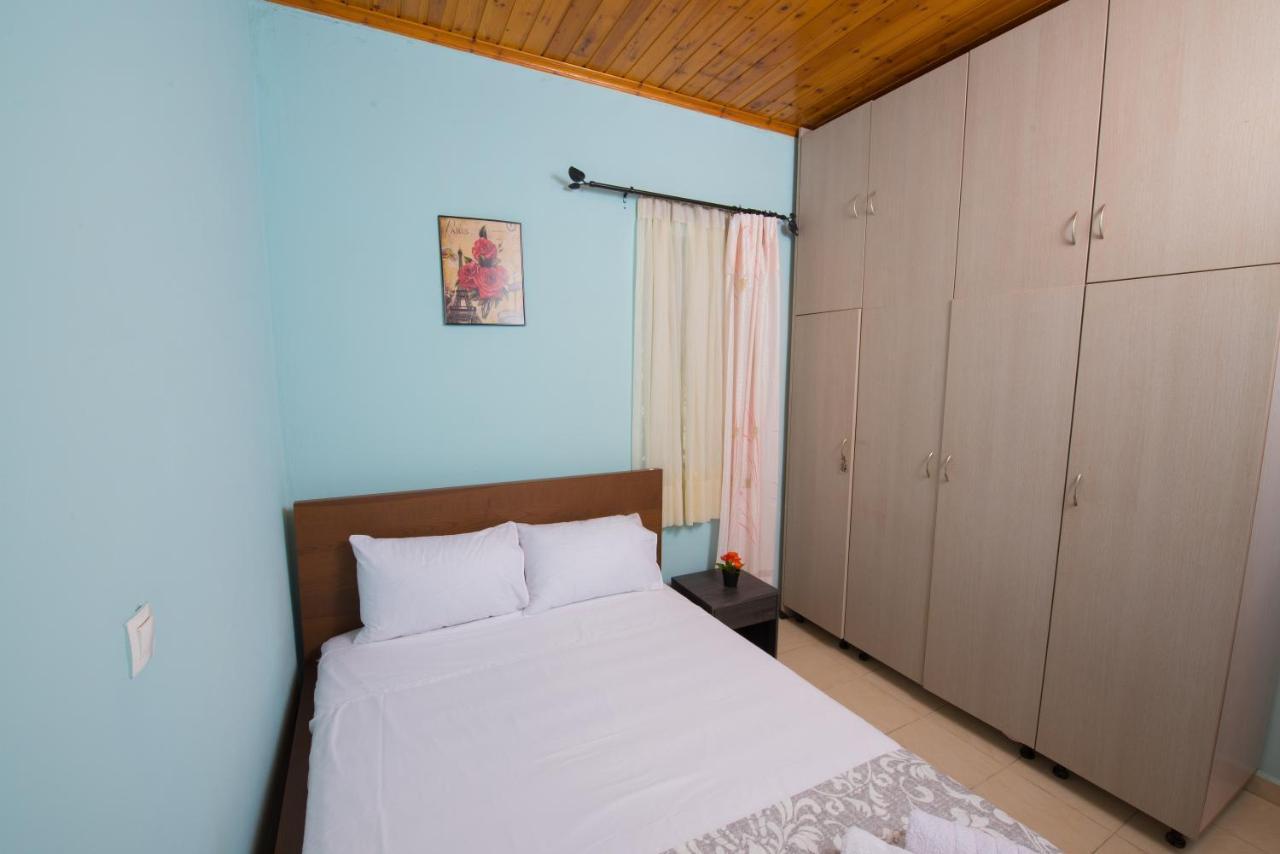 Basil & Guest House Lazaráta Екстериор снимка