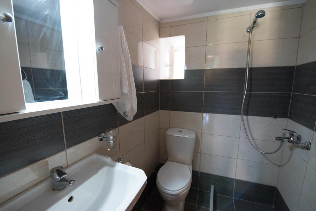Basil & Guest House Lazaráta Екстериор снимка