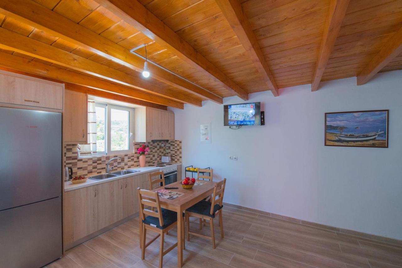 Basil & Guest House Lazaráta Екстериор снимка